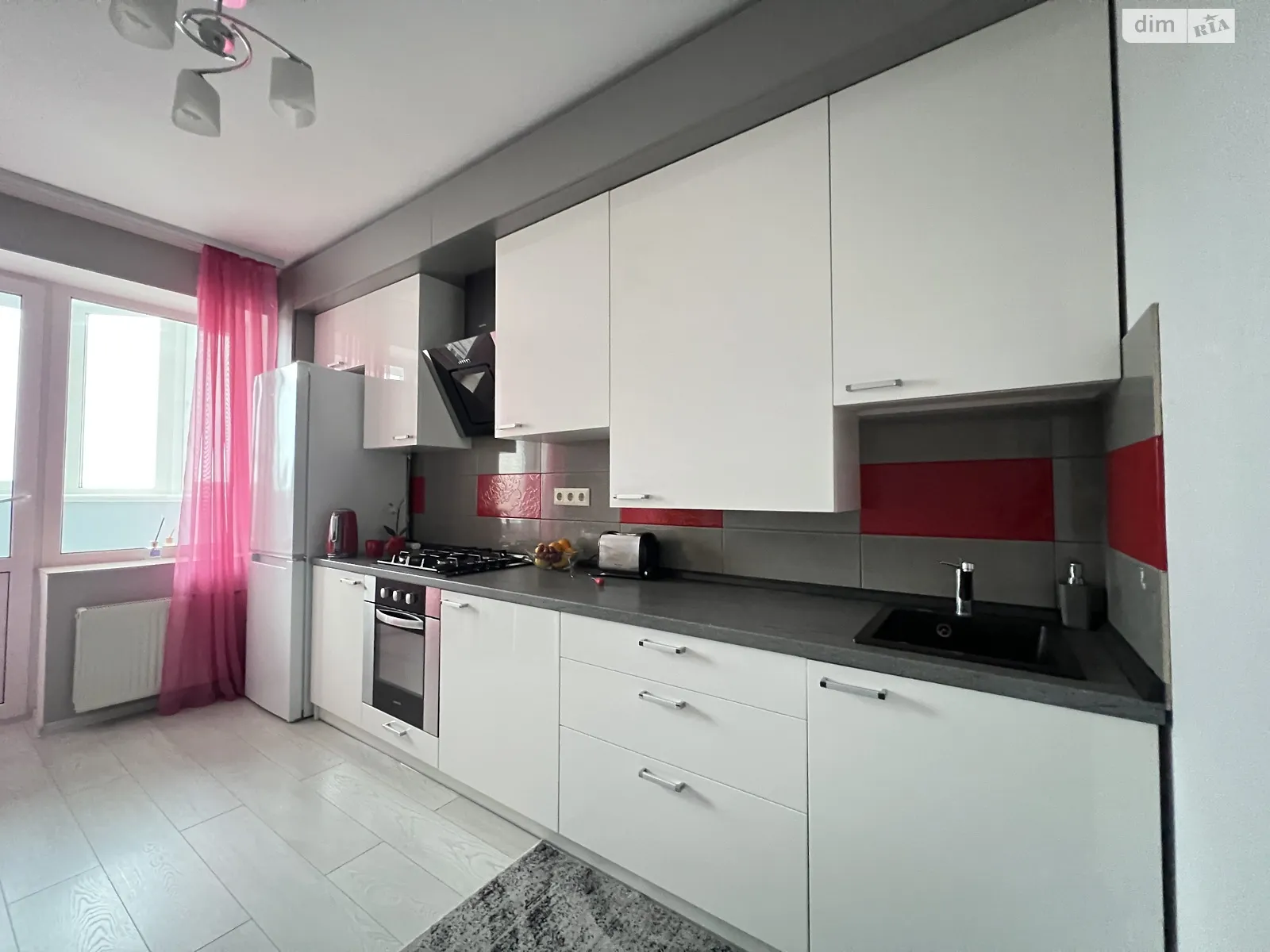 Сдается в аренду 1-комнатная квартира 44 кв. м в Буче, ул. Бориса Гмыри, 14 - фото 1