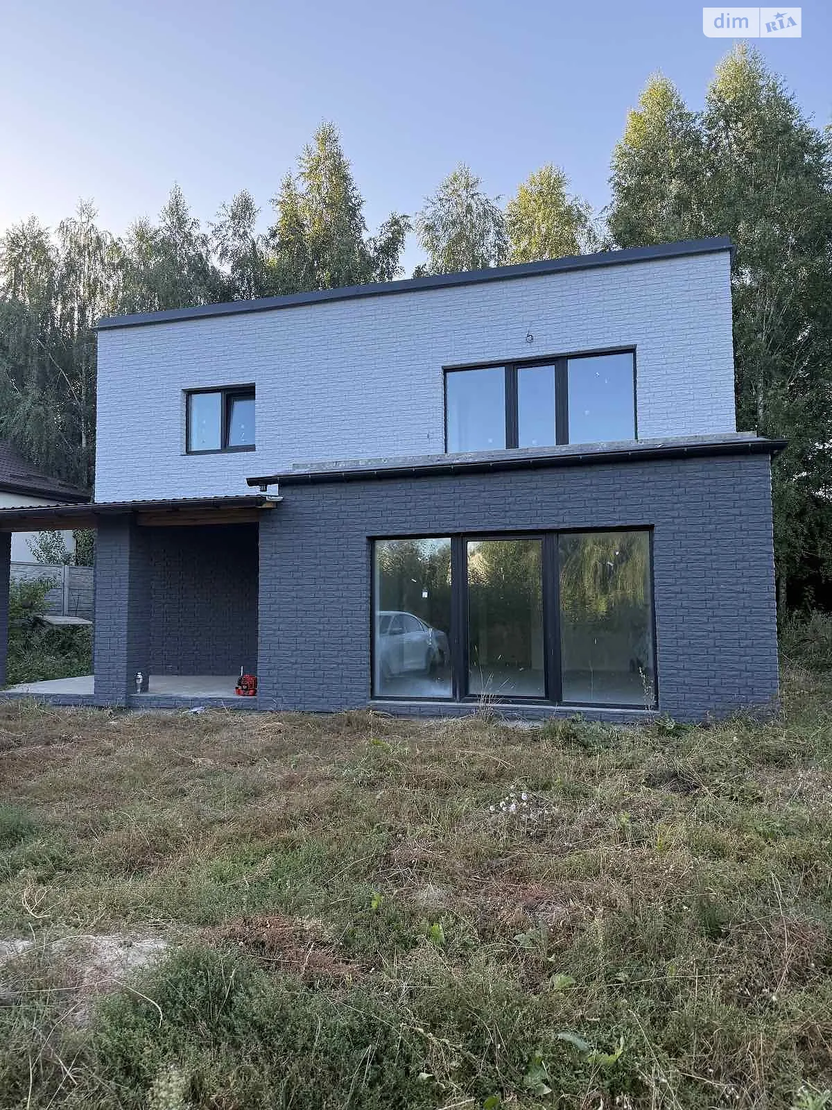 Продается дом на 2 этажа 140 кв. м с участком, цена: 130000 $ - фото 1