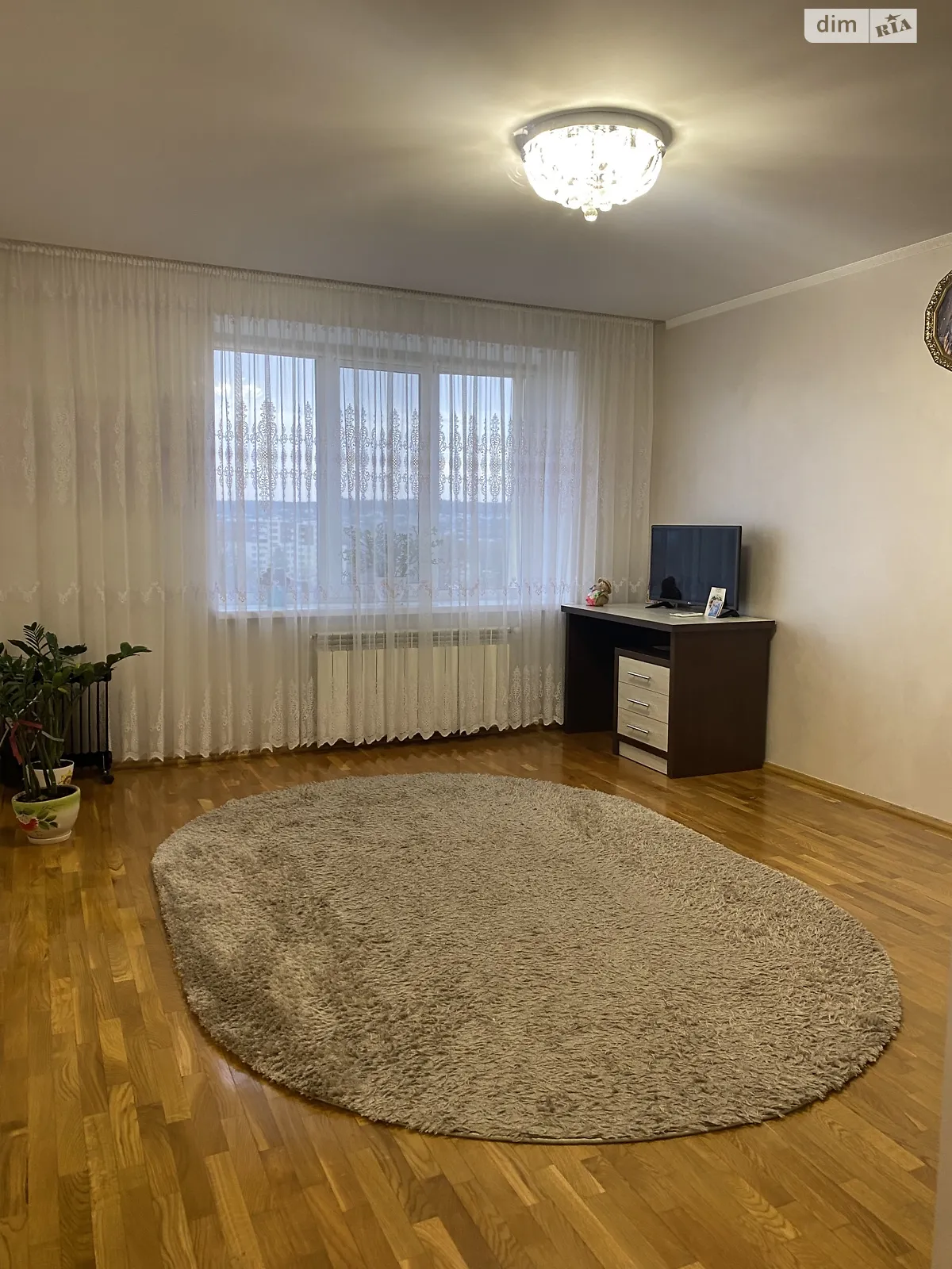 1-комнатная квартира 45 кв. м в Тернополе, ул. Стадниковой Софии, 40В - фото 1