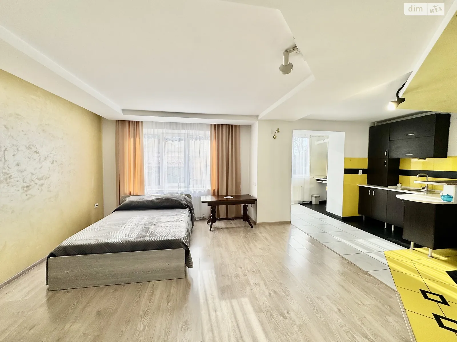 Сдается в аренду 1-комнатная квартира 40.3 кв. м в, цена: 12000 грн - фото 1