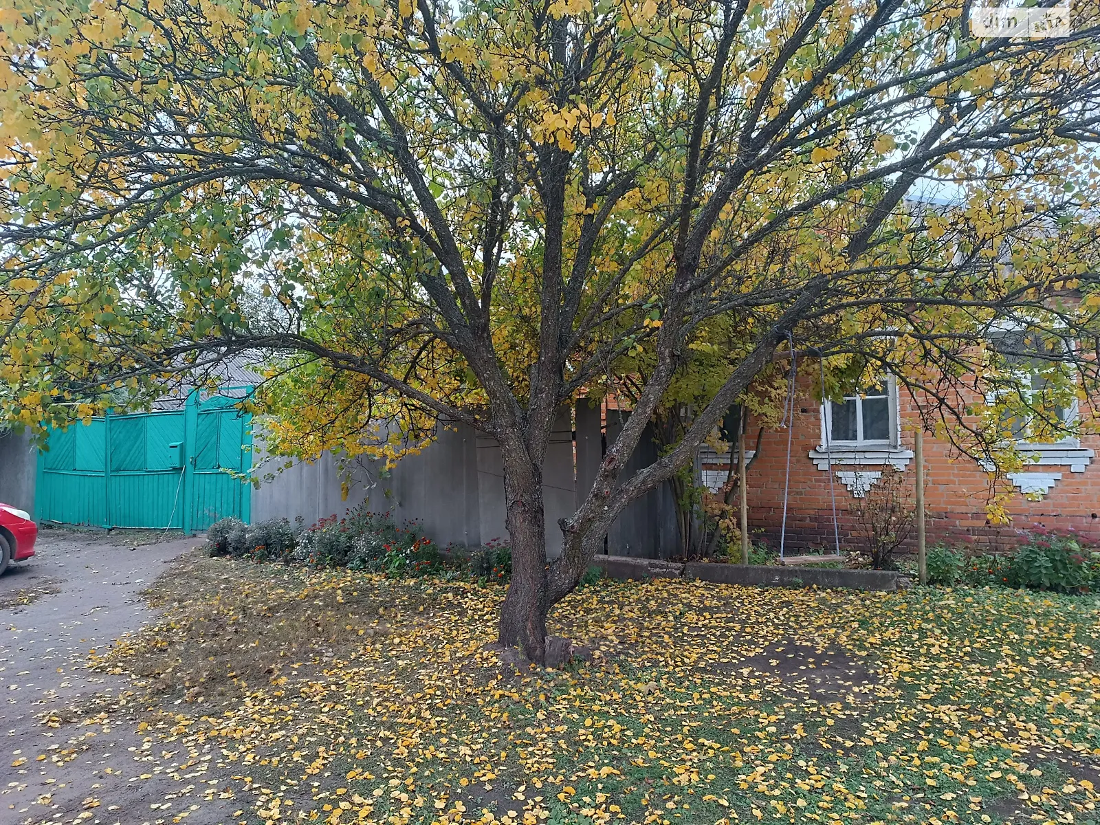 Продается одноэтажный дом 57.2 кв. м с подвалом, цена: 12000 $ - фото 1