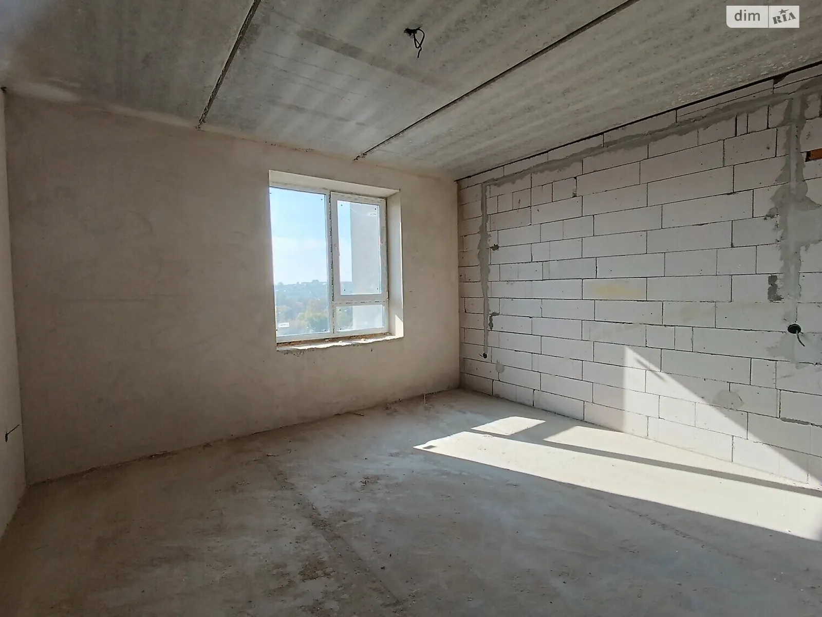 Продается 2-комнатная квартира 67.2 кв. м в Хмельницком, ул. Романа Шухевича(Курчатова), 8/2 - фото 1