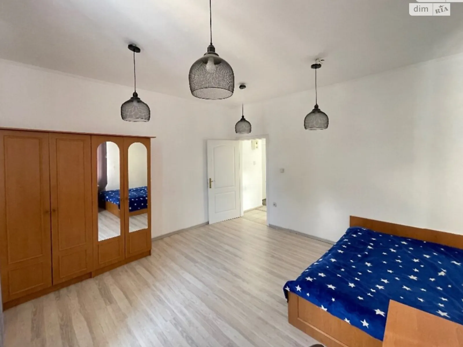 1-комнатная квартира 36 кв. м в Тернополе, ул. Хмельницкого Богдана - фото 1