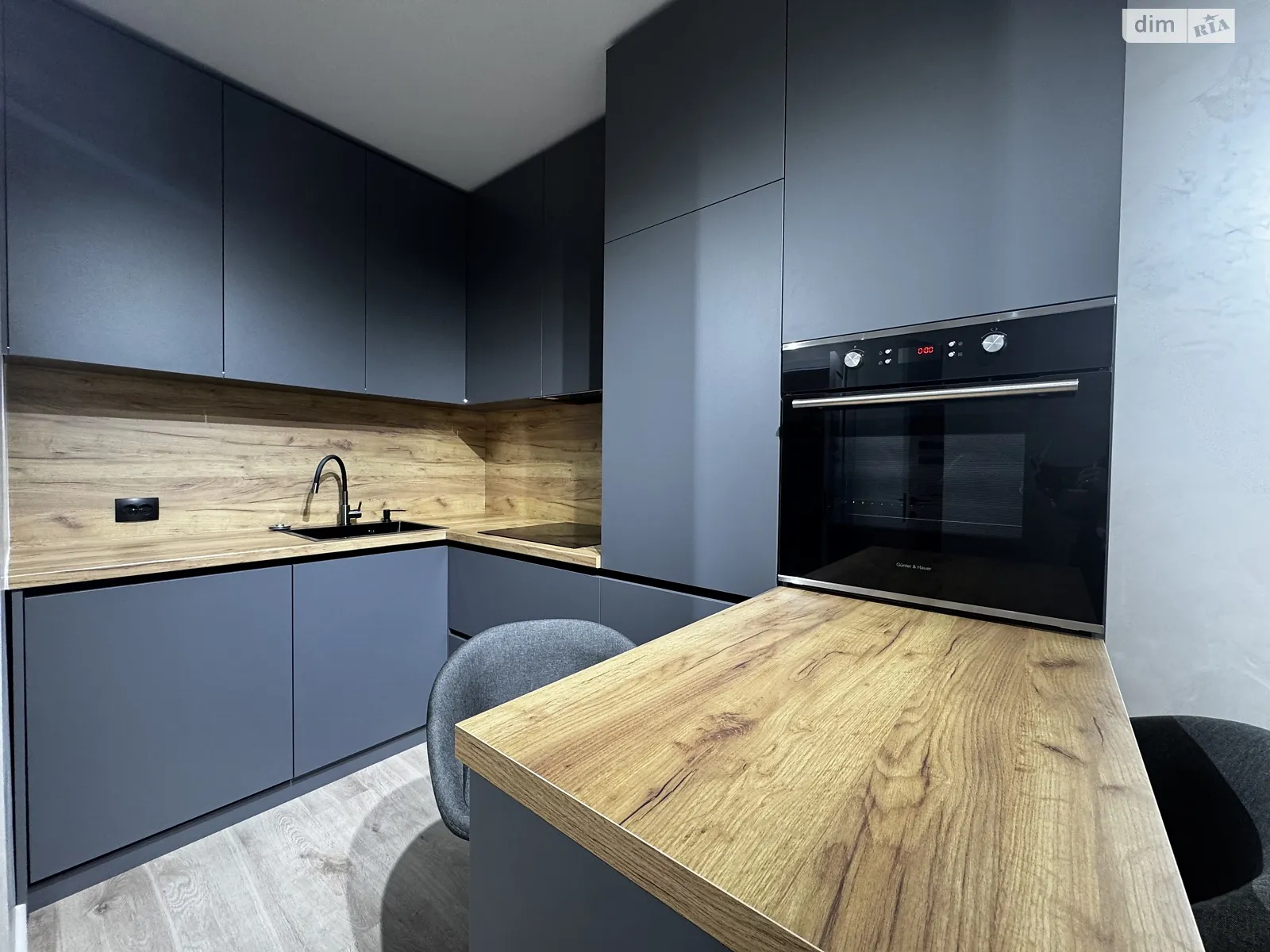 Сдается в аренду 1-комнатная квартира 37.1 кв. м в Ровно, ул. Королева, 9В - фото 1