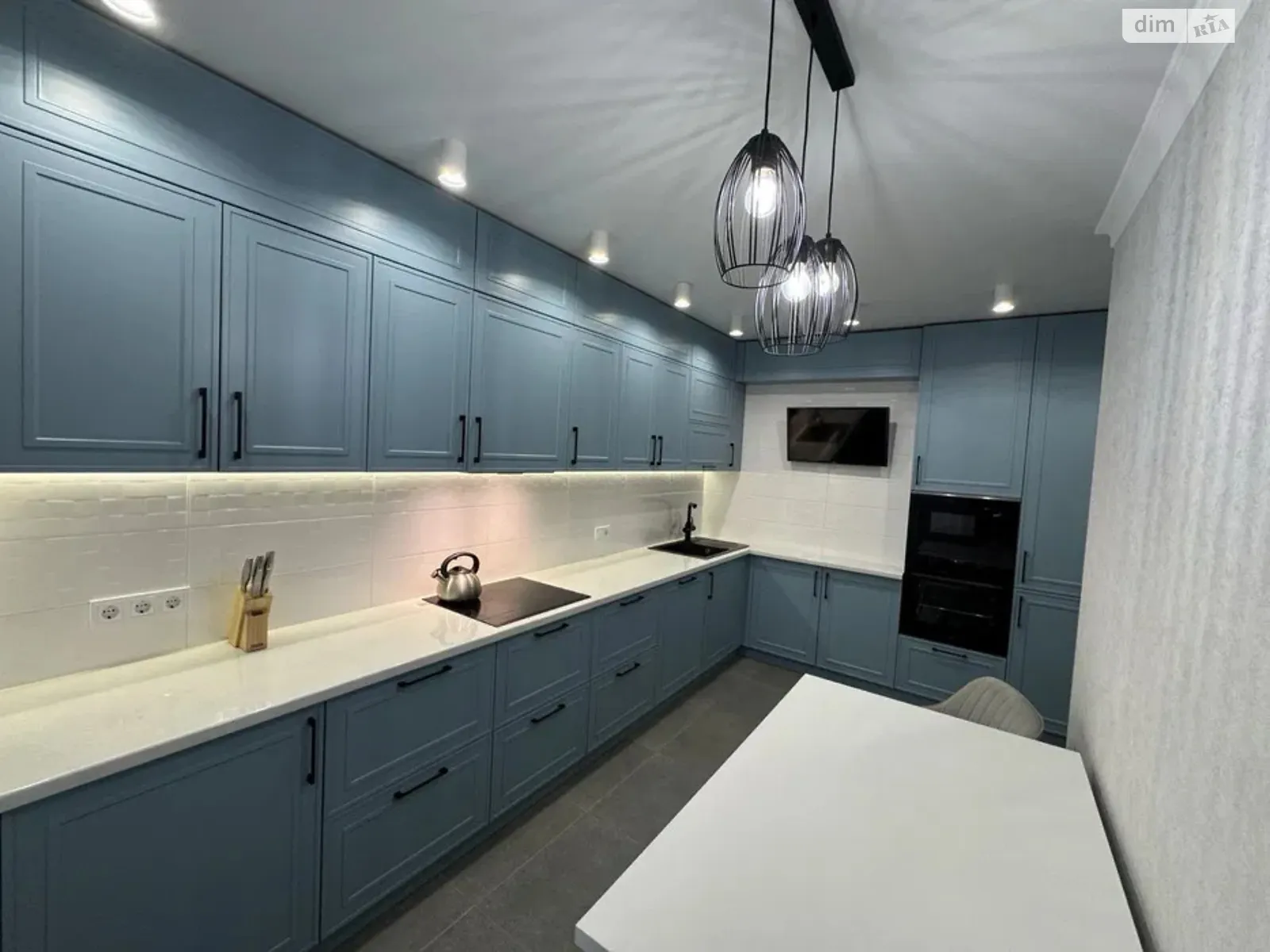 Продається 3-кімнатна квартира 95.5 кв. м у Одесі, вул. Люстдорфська дорога, 55/6 - фото 1