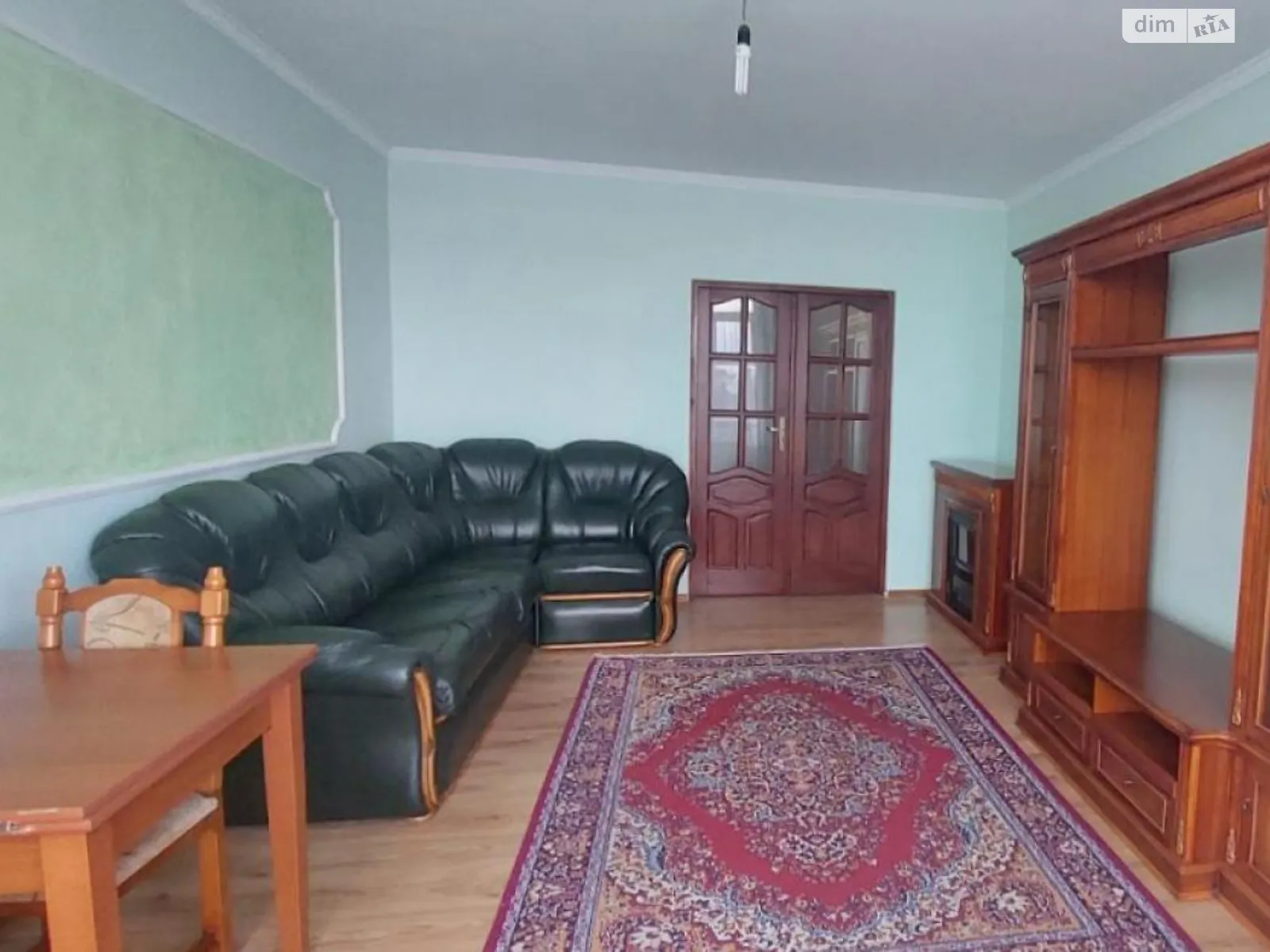 Сдается в аренду 1-комнатная квартира 53.6 кв. м в Львове, ул. Плуговая, 10А - фото 1