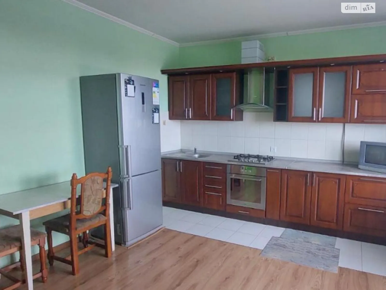 Сдается в аренду 1-комнатная квартира 53.6 кв. м в Львове, ул. Плуговая, 10А - фото 1