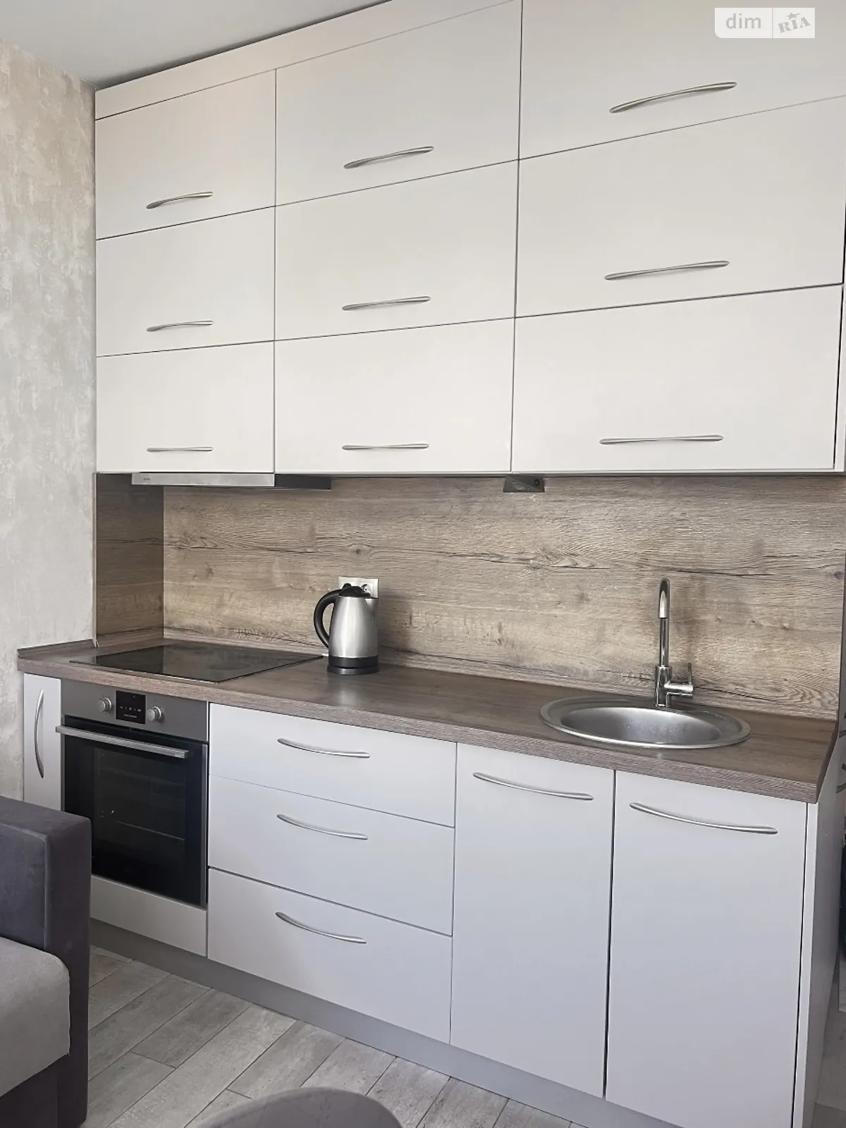 Сдается в аренду 1-комнатная квартира 40 кв. м в Одессе, ул. Валерия Самофалова, 16А/1 - фото 1