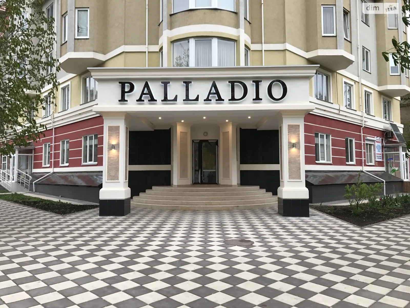 Сдается в аренду помещения свободного назначения 700 кв. м в 4-этажном здании, цена: 150000 грн - фото 1