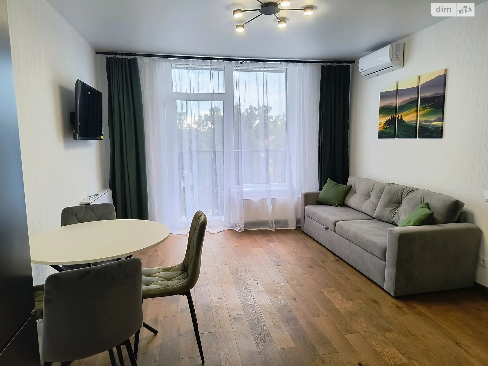 Сдается в аренду 1-комнатная квартира 41.8 кв. м в Киеве, ул. Василия Стуса, 35Б - фото 1