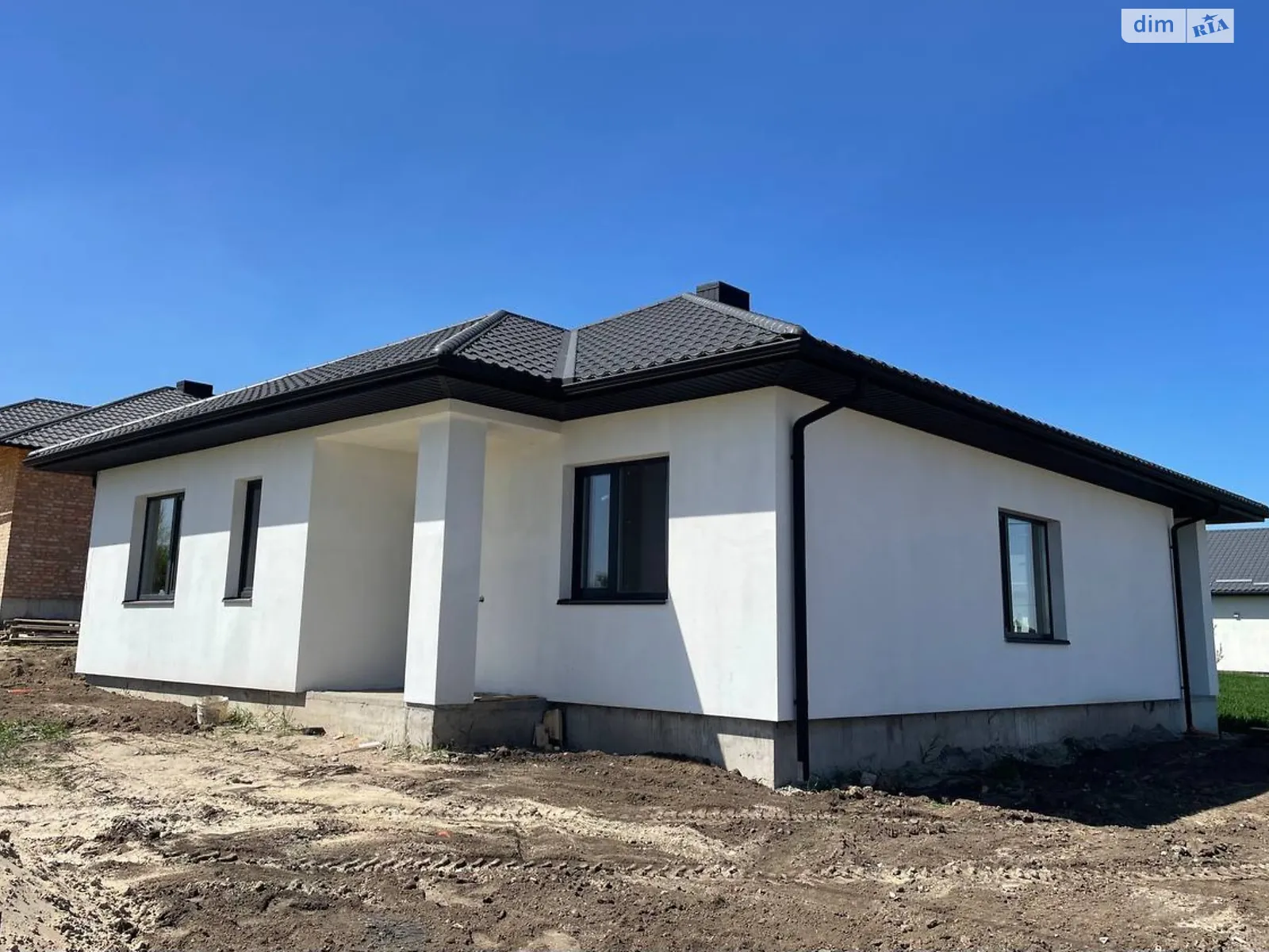 Продается одноэтажный дом 114 кв. м с участком, цена: 65700 $ - фото 1