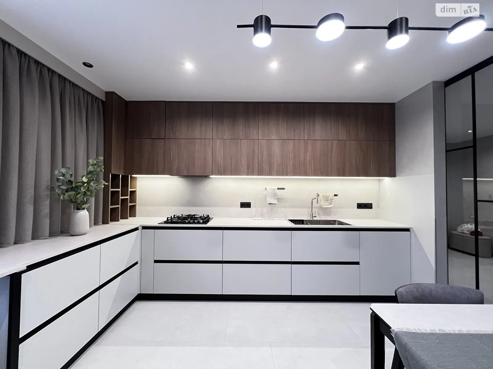 Сдается в аренду 2-комнатная квартира 72 кв. м в, цена: 30000 грн - фото 1