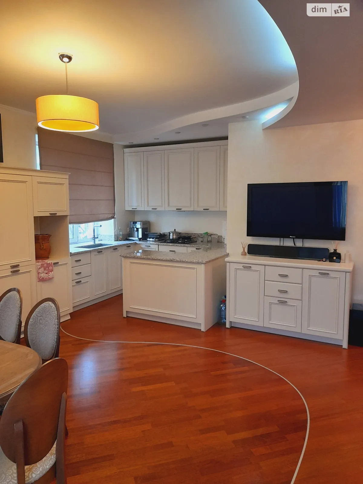 Продается 6-комнатная квартира 180 кв. м в Киеве, ул. Гарета Джонса(Семьи Хохловых), 6 - фото 1