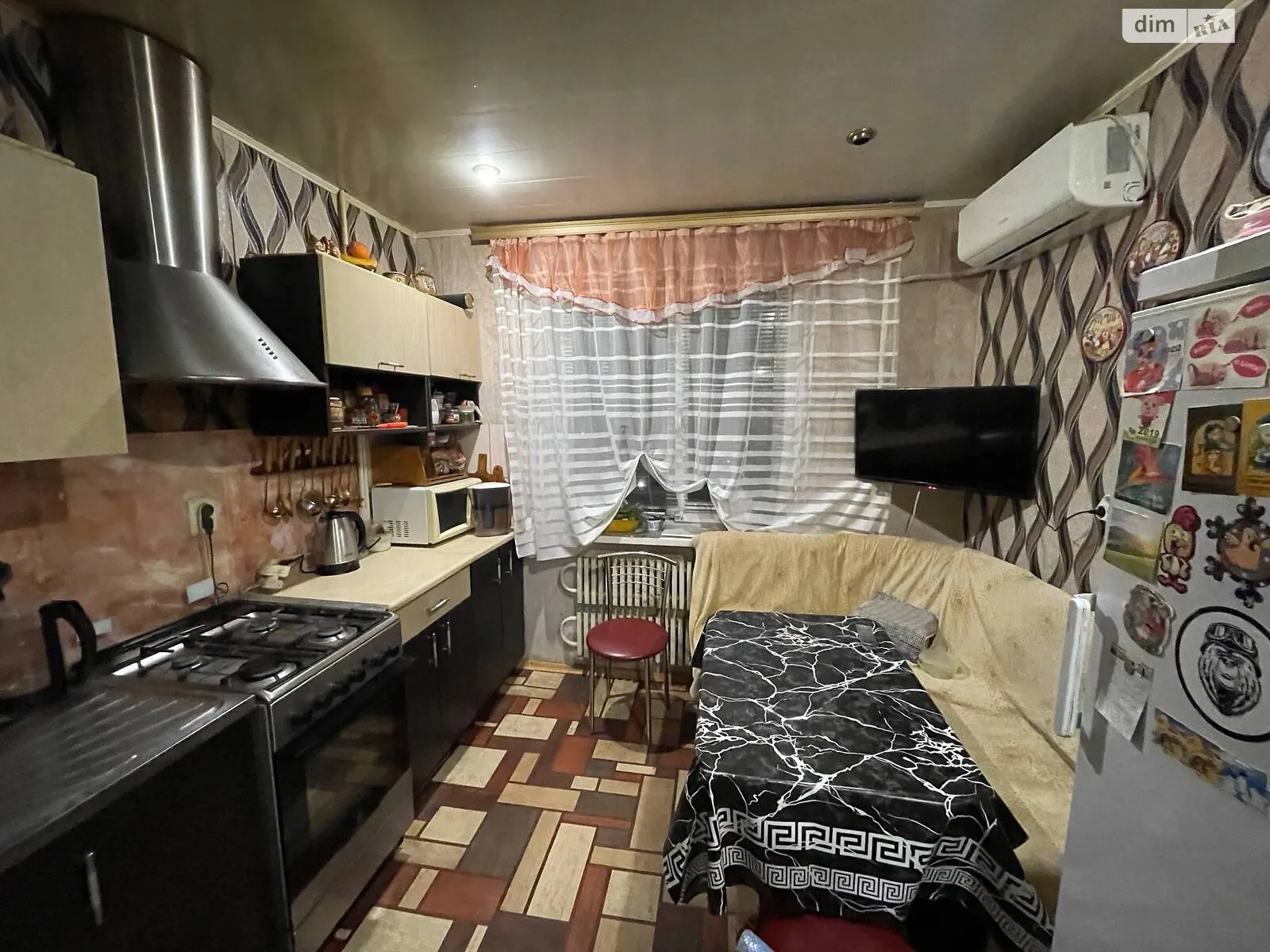 Продается 4-комнатная квартира 78.9 кв. м в Каменском, бул. Героев, 6 - фото 1