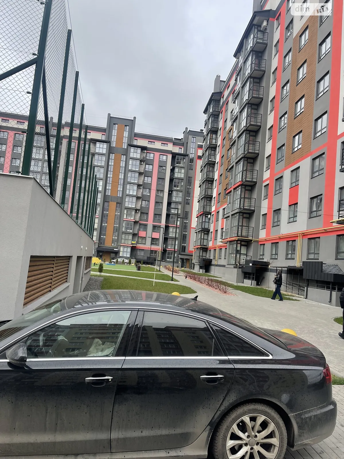 Продается 3-комнатная квартира 77 кв. м в Хмельницком, ул. Винницкая, 1/3Б - фото 1