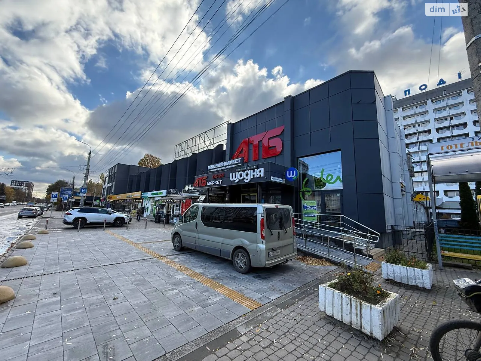 Сдается в аренду помещения свободного назначения 1200 кв. м в 2-этажном здании, цена: 360000 грн - фото 1