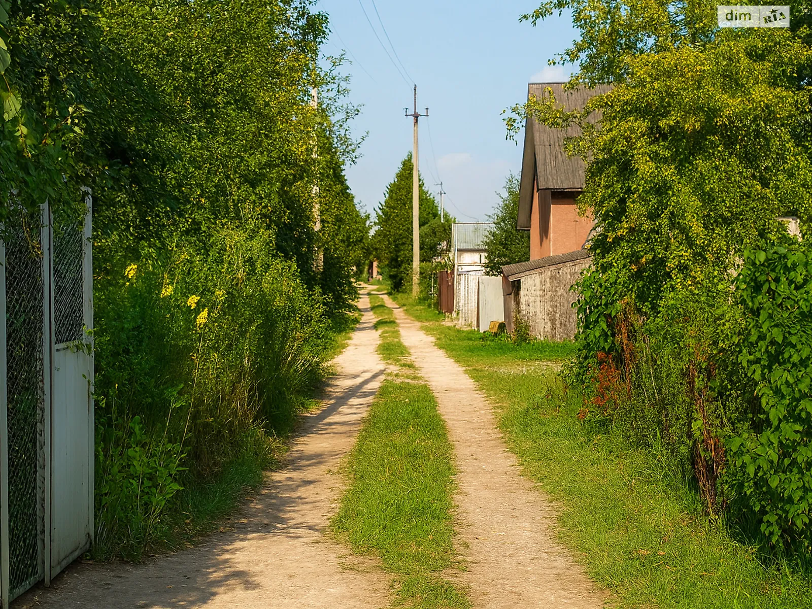 Продается земельный участок 5.5 соток в Львовской области, цена: 15000 $ - фото 1