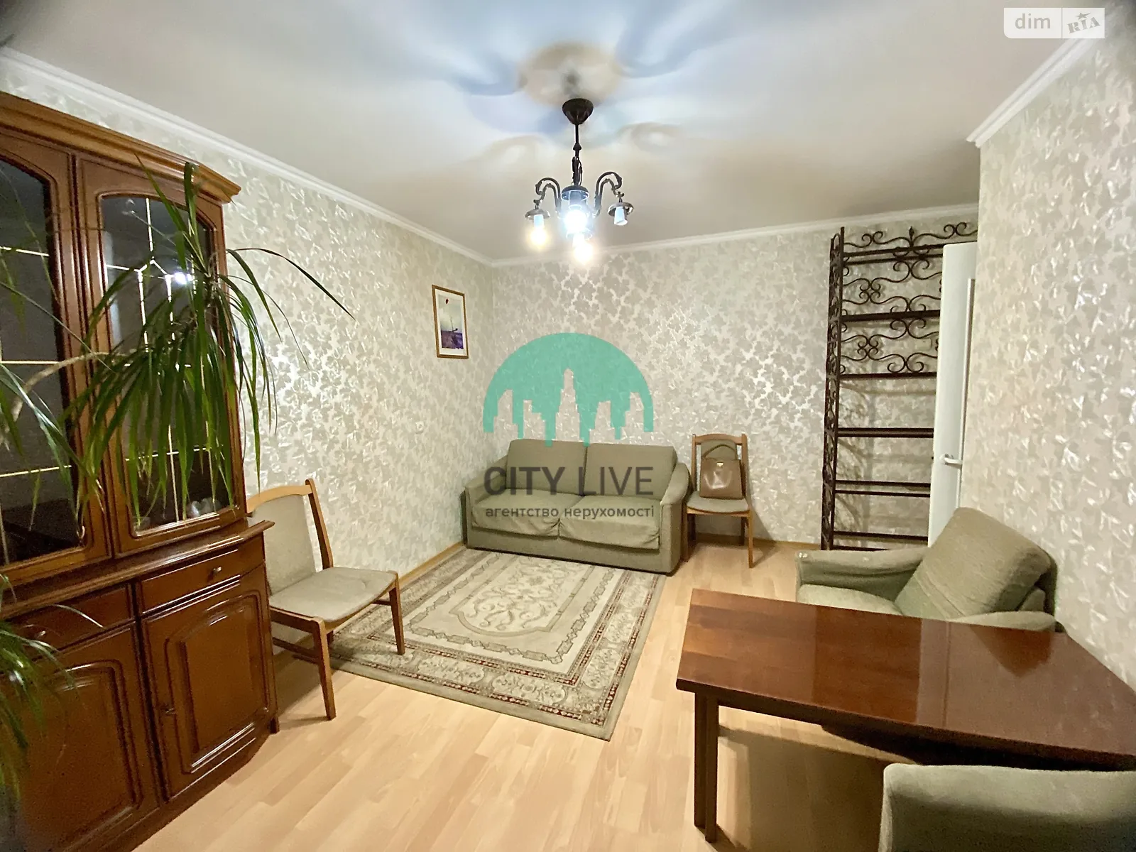 Сдается в аренду 2-комнатная квартира 43.5 кв. м в Ивано-Франковске - фото 1