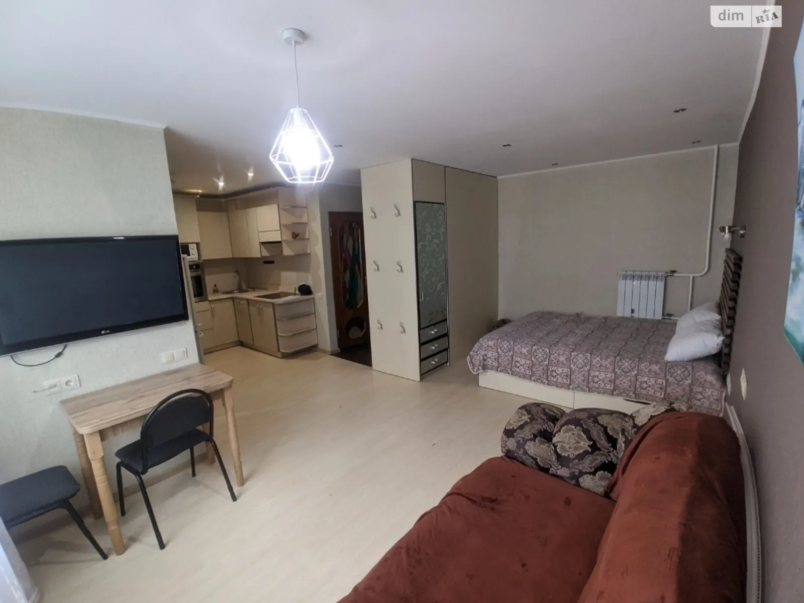 Сдается в аренду 1-комнатная квартира 37 кв. м в Хмельницком, ул. Свободы, 8А - фото 1