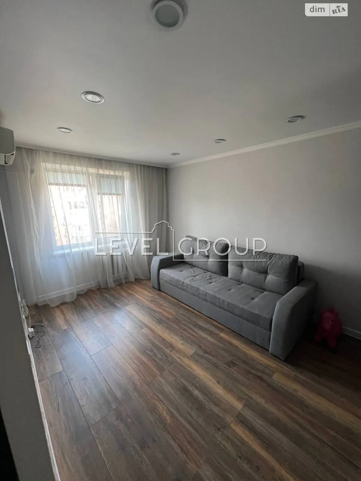 Продается 1-комнатная квартира 27 кв. м в Киеве, ул. Новомостицкая, 6 - фото 1