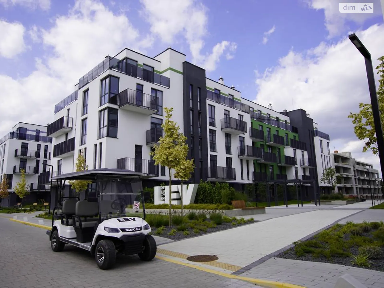 Продается 1-комнатная квартира 40.7 кв. м в Львове, ул. Филиппа Орлика, 30 - фото 1