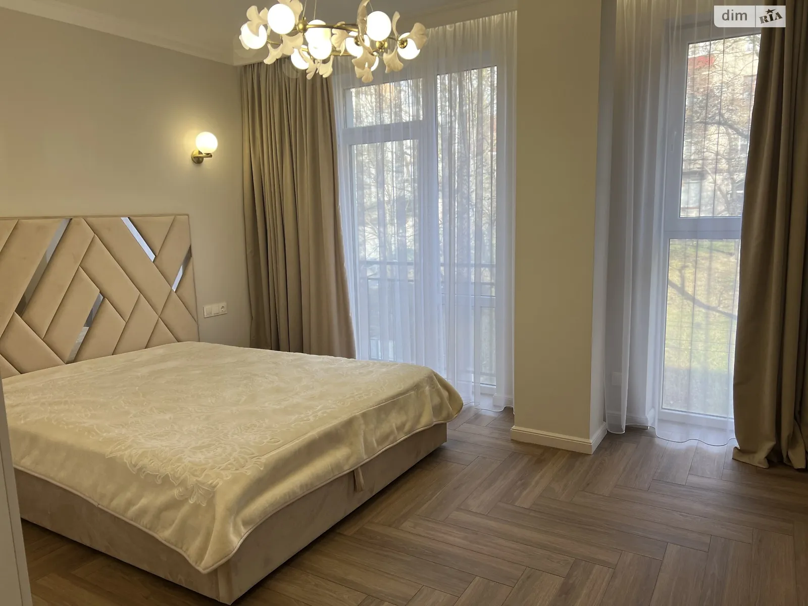 2-комнатная квартира 66.8 кв. м в Тернополе, ул. Острожского Князя, 36 - фото 1