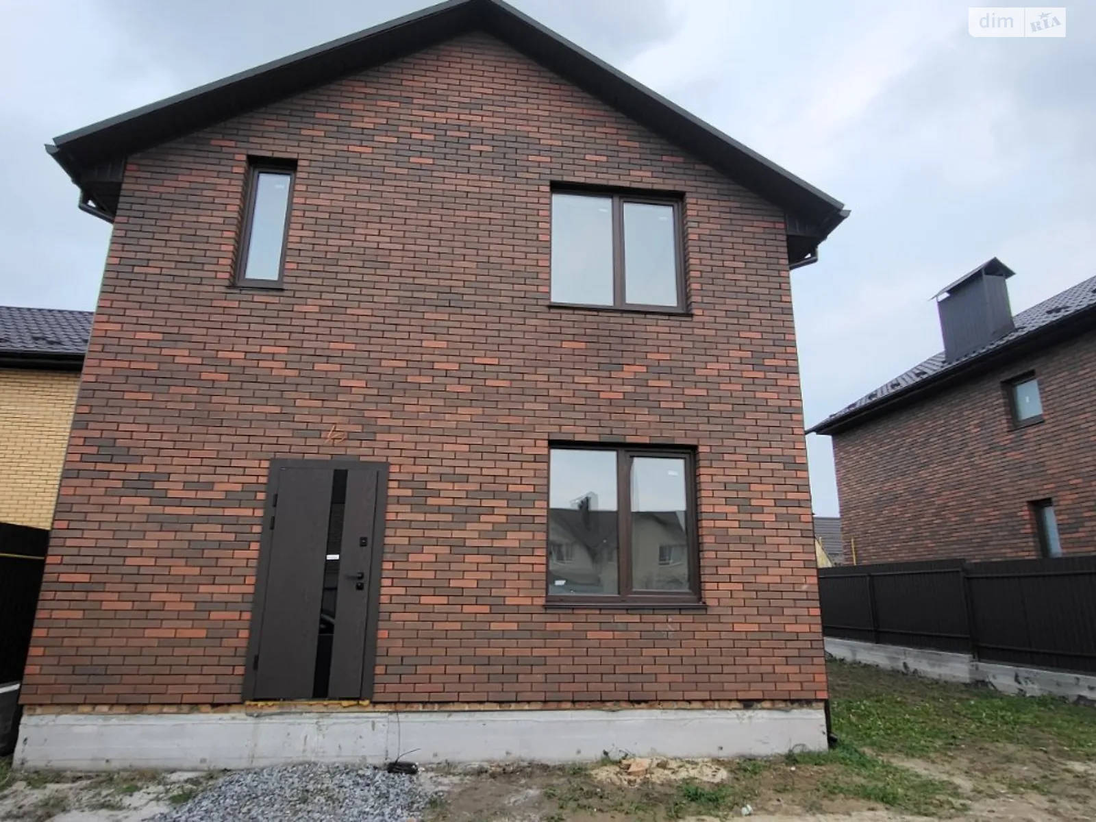 Продается дом на 2 этажа 105 кв. м с террасой, цена: 89000 $ - фото 1