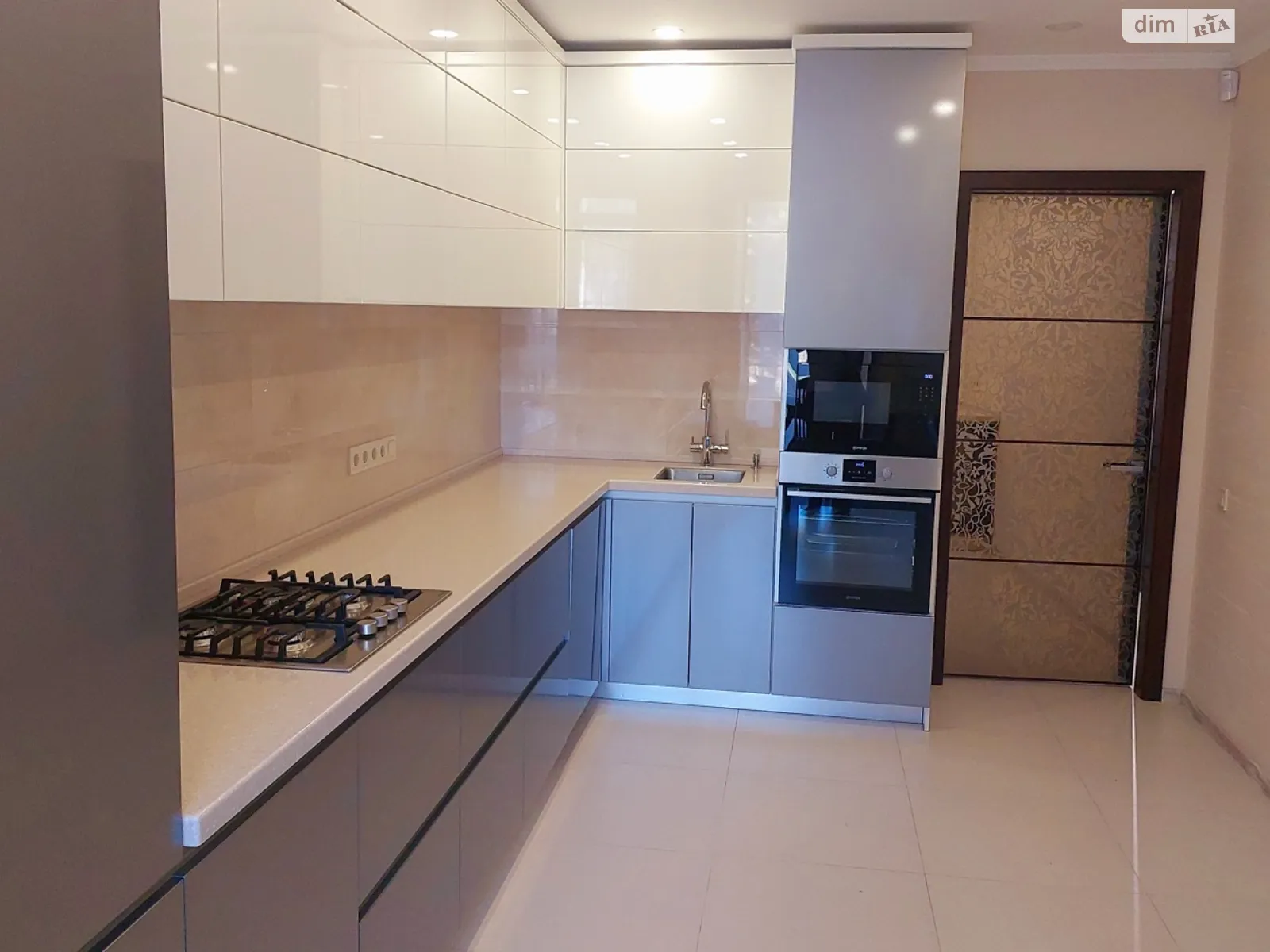 Сдается в аренду 1-комнатная квартира 105.9 кв. м в Днепре, ул. Левка Лукьяненко, 16 - фото 1