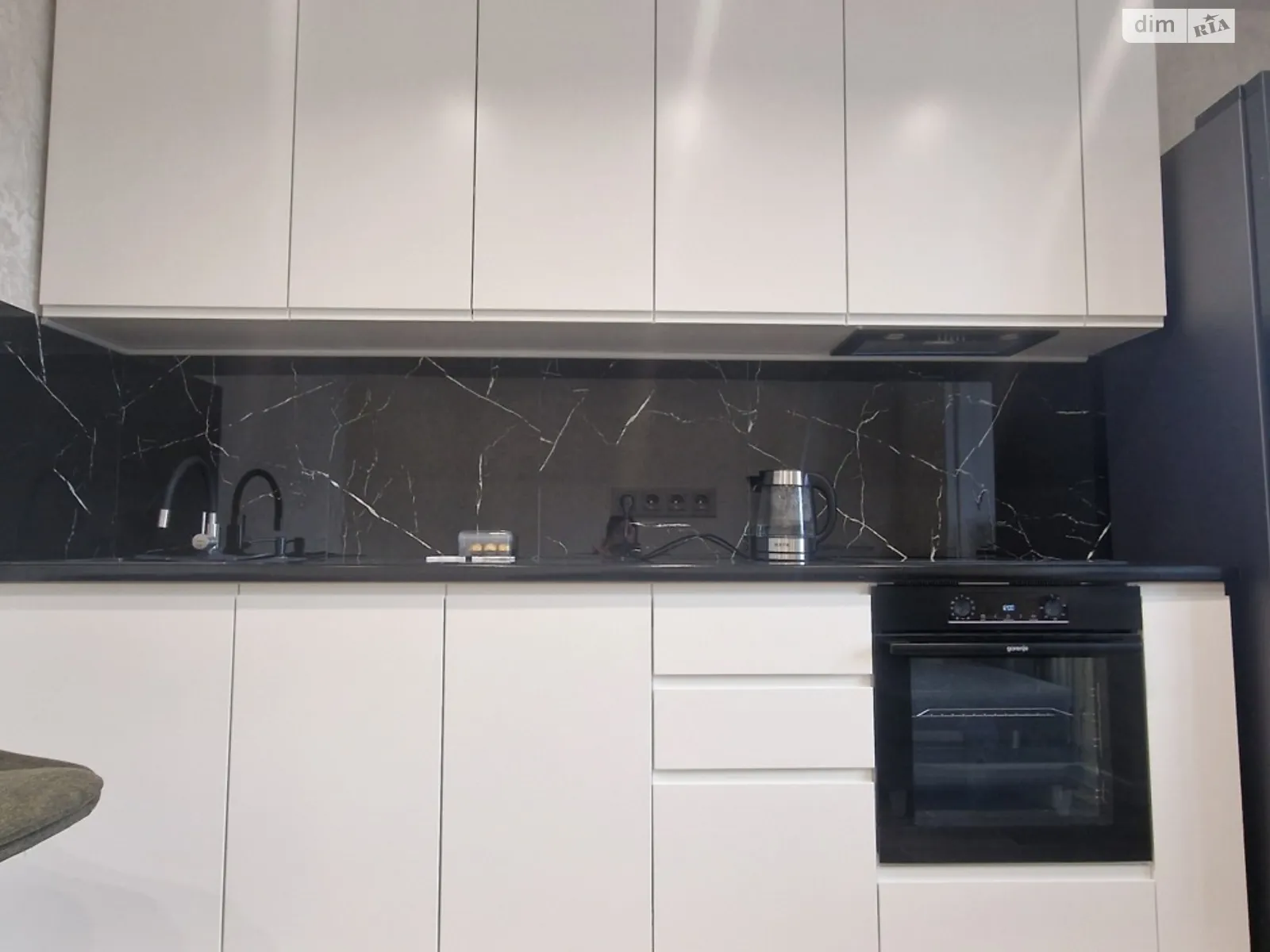 Продается 1-комнатная квартира 48 кв. м в Виннице, ул. Николаевская - фото 1