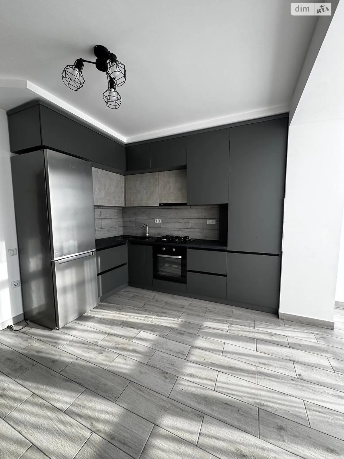 Сдается в аренду 1-комнатная квартира 41 кв. м в, цена: 400 $ - фото 1