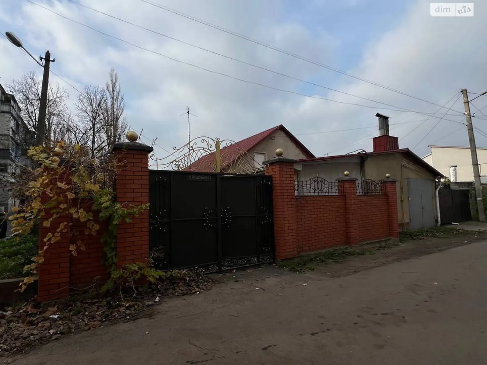 Продается часть дома 55 кв. м с баней/сауной, цена: 35000 $ - фото 1