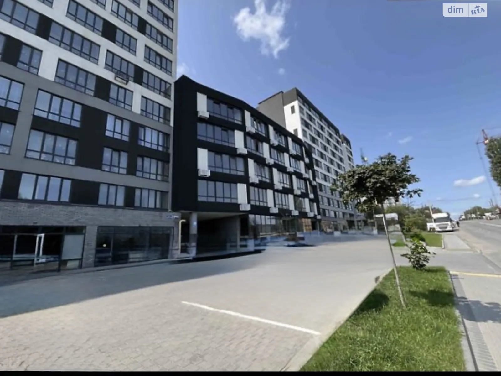 Продается 1-комнатная квартира 44 кв. м в Хмельницком, ул. Озерная, 16А - фото 1