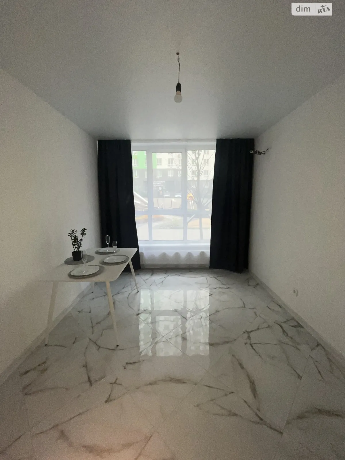 Продається 1-кімнатна квартира 41 кв. м у Ірпені, вул. Університетська(Карла Маркса), 3/14 - фото 1