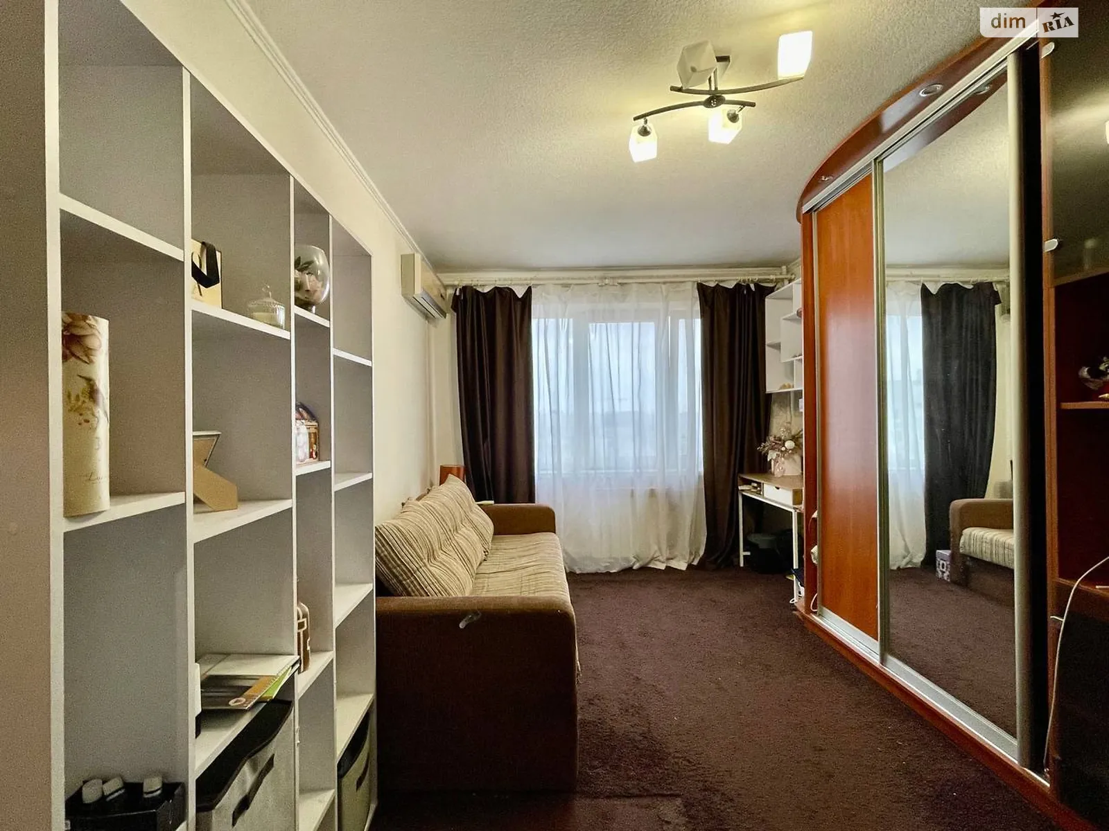 Продается 1-комнатная квартира 35 кв. м в Киеве, ул. Левка Лукьяненко, 1В - фото 1