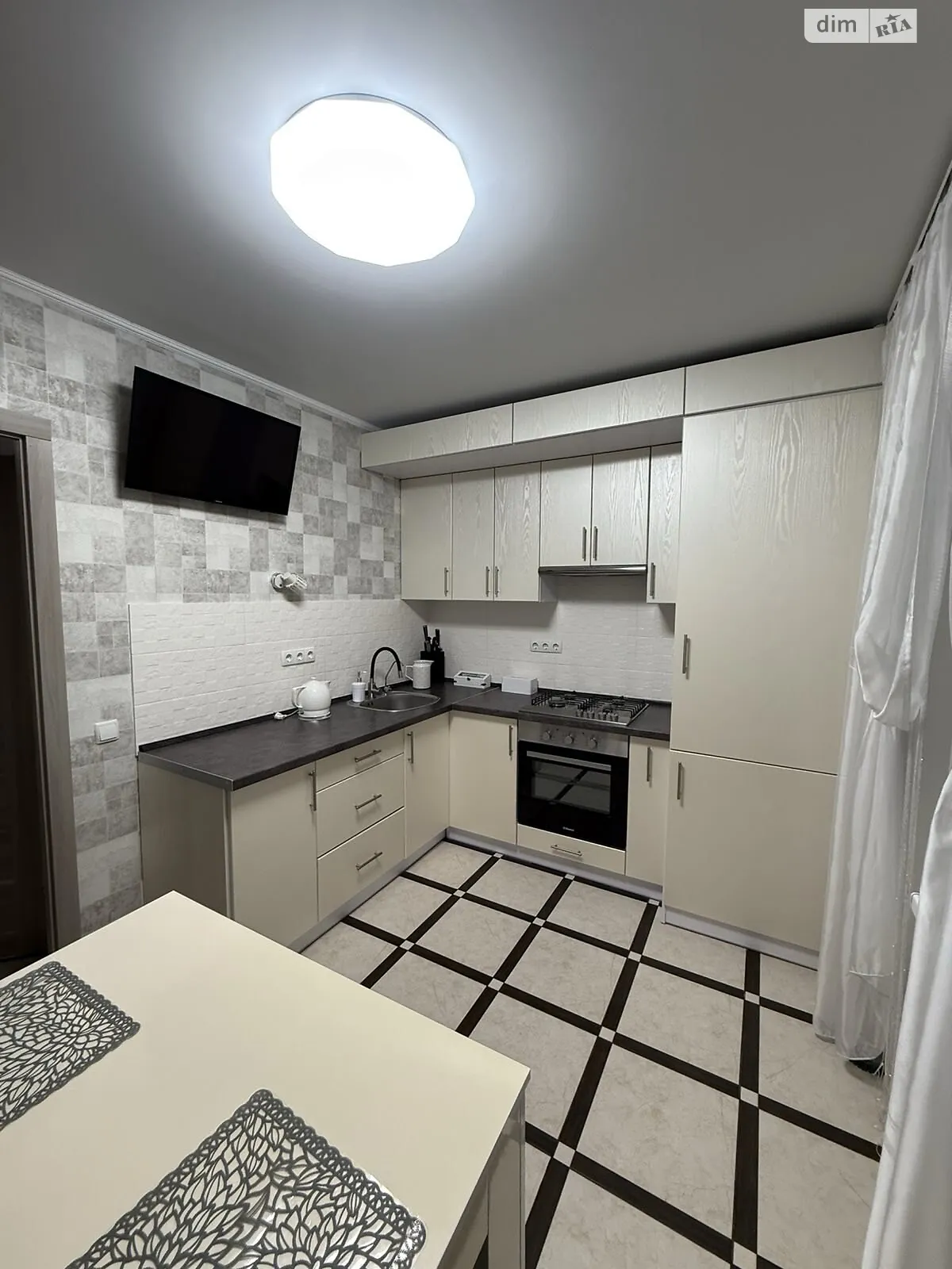 Продається 2-кімнатна квартира 64.6 кв. м у, цена: 65000 $ - фото 1