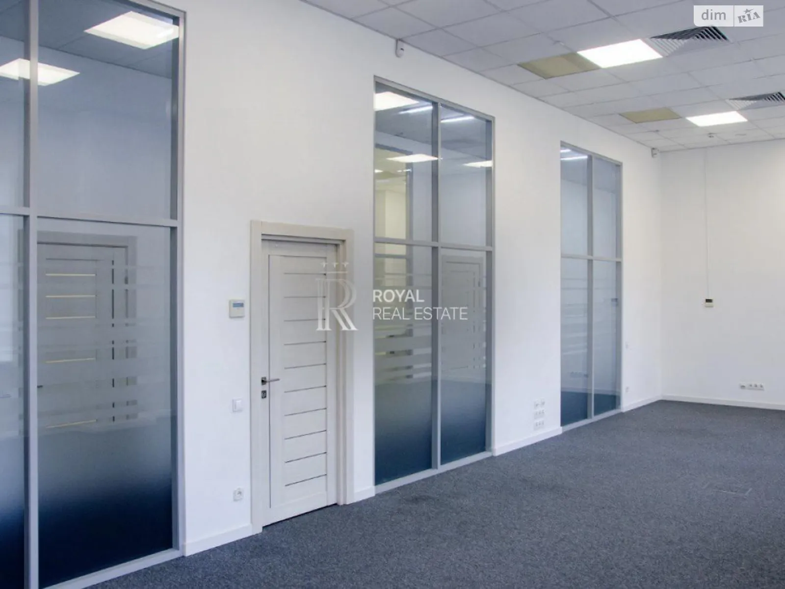 Сдается в аренду офис 1230 кв. м в бизнес-центре, цена: 29565 $ - фото 1