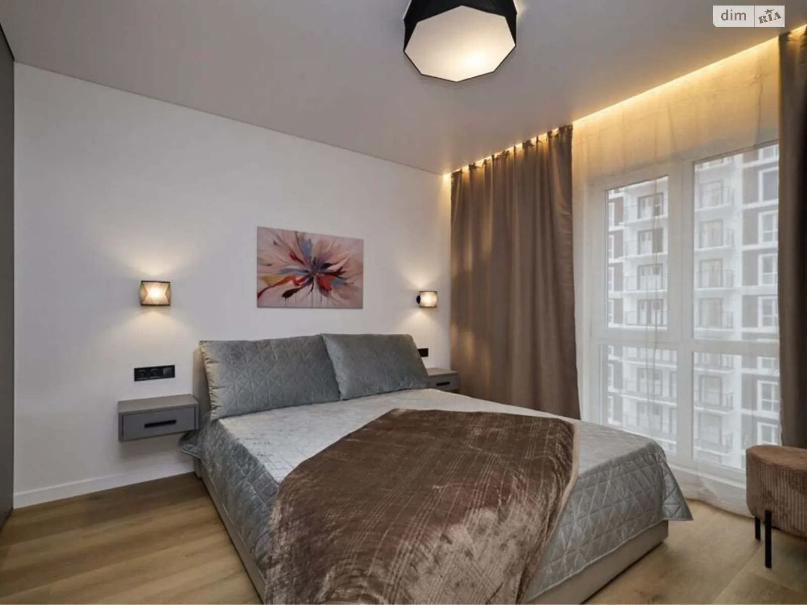 Продается 1-комнатная квартира 41 кв. м в Киеве, ул. Михаила Максимовича, 26Д - фото 1