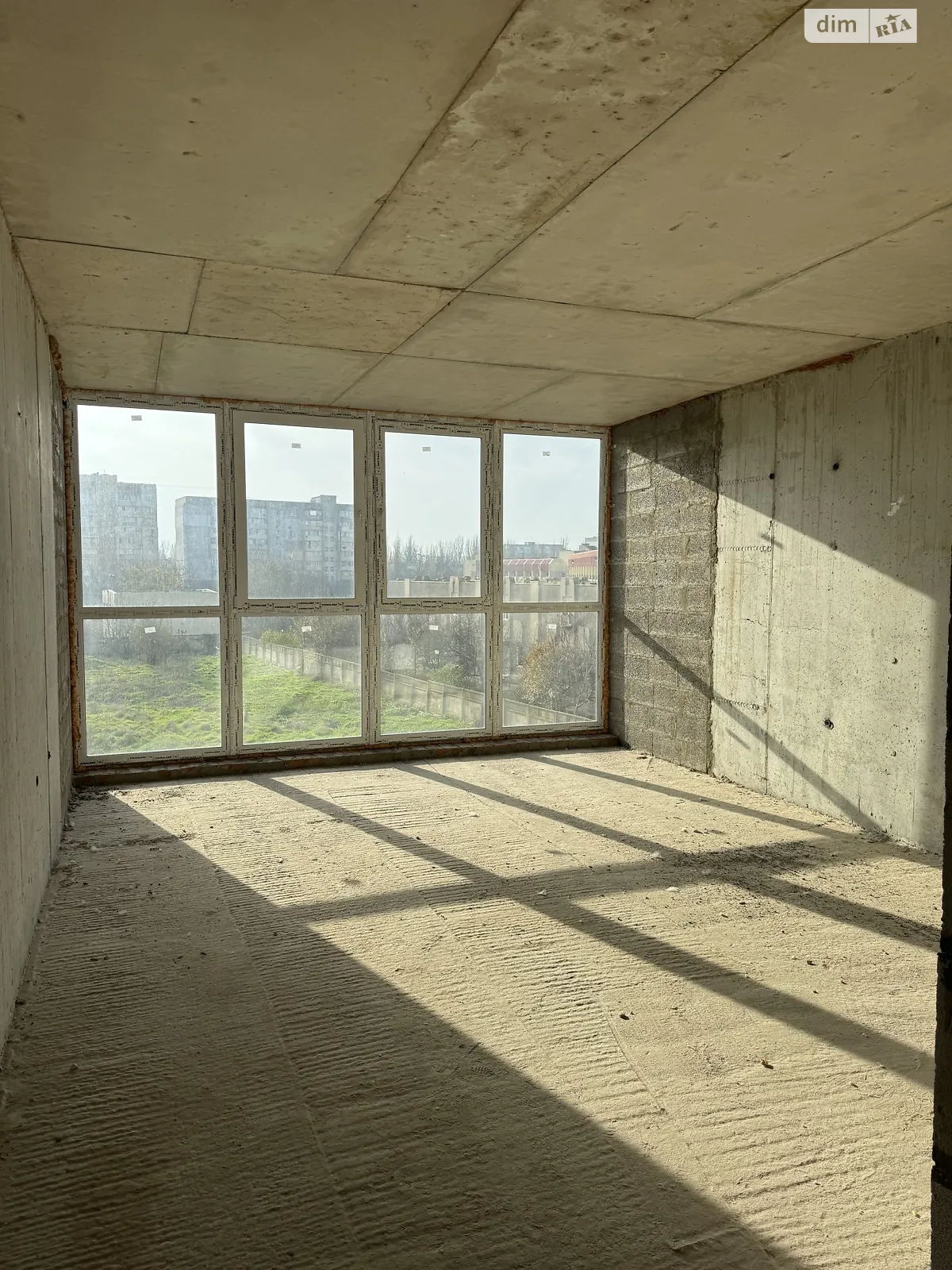 Продается 1-комнатная квартира 34.5 кв. м в Иличанкае, ул. Паустовского, 42/1 - фото 1