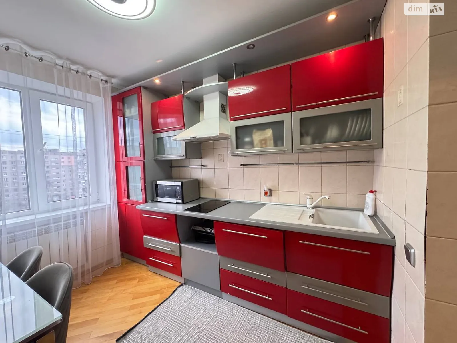 Продается 3-комнатная квартира 64 кв. м в Виннице, ул. Марии Литвиненко-Вольгемут, 19 - фото 1