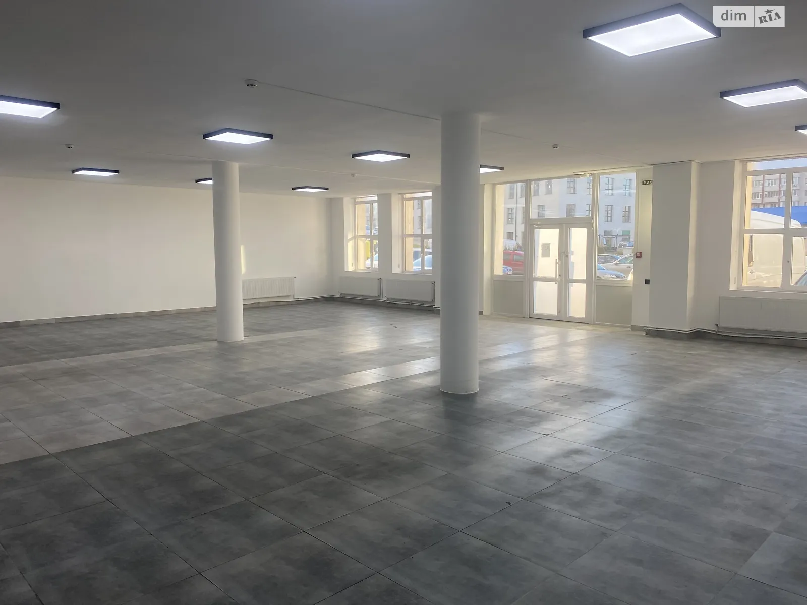 Здається в оренду офіс 163.5 кв. м в бізнес-центрі, цена: 49050 грн - фото 1