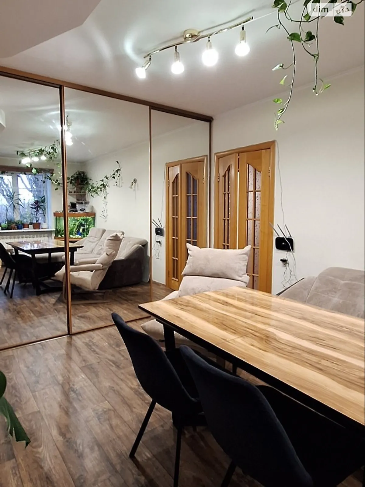 Сдается в аренду 3-комнатная квартира 56 кв. м в Кременчуге, ул. Мира, 55 - фото 1