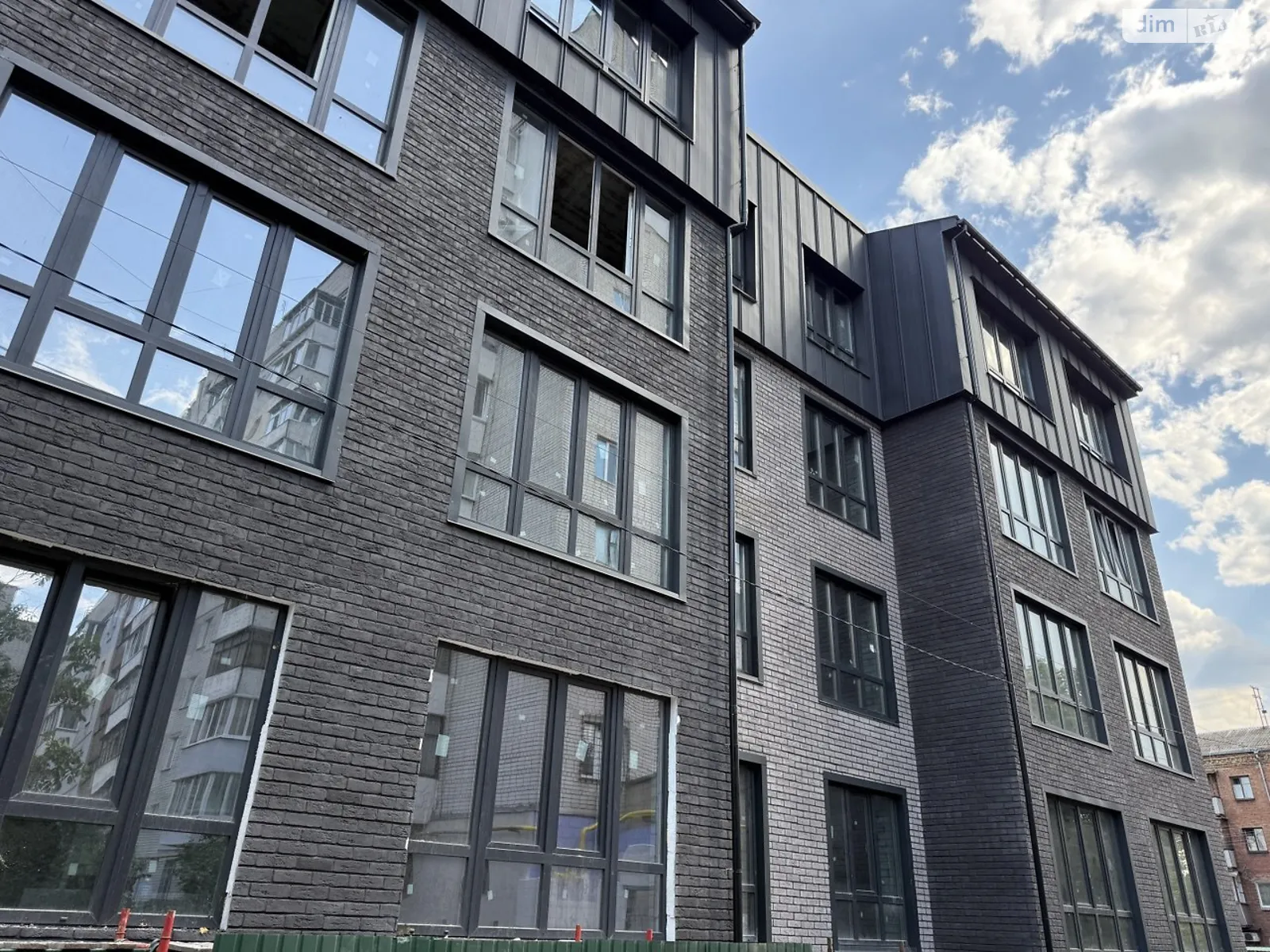 Продается 1-комнатная квартира 40.36 кв. м в Черкассах, ул. Надпольная, 249 - фото 1