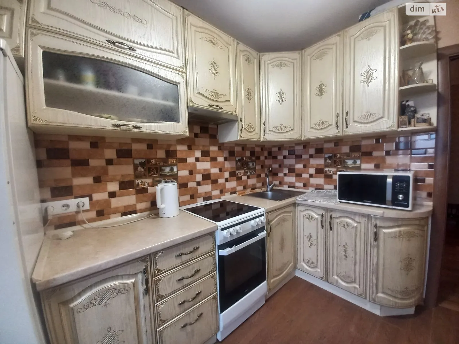 Продается 2-комнатная квартира 43.8 кв. м в Ровно, ул. Студенческая, 14 - фото 1