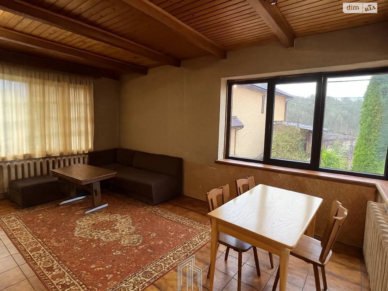 Продается дом на 3 этажа 284 кв. м с балконом, цена: 130000 $ - фото 1