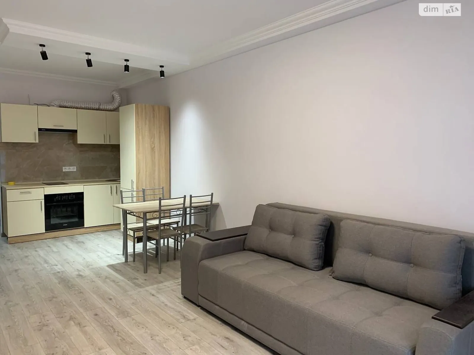 Продается 1-комнатная квартира 37.3 кв. м в Киеве, ул. Михаила Максимовича, 26Б - фото 1