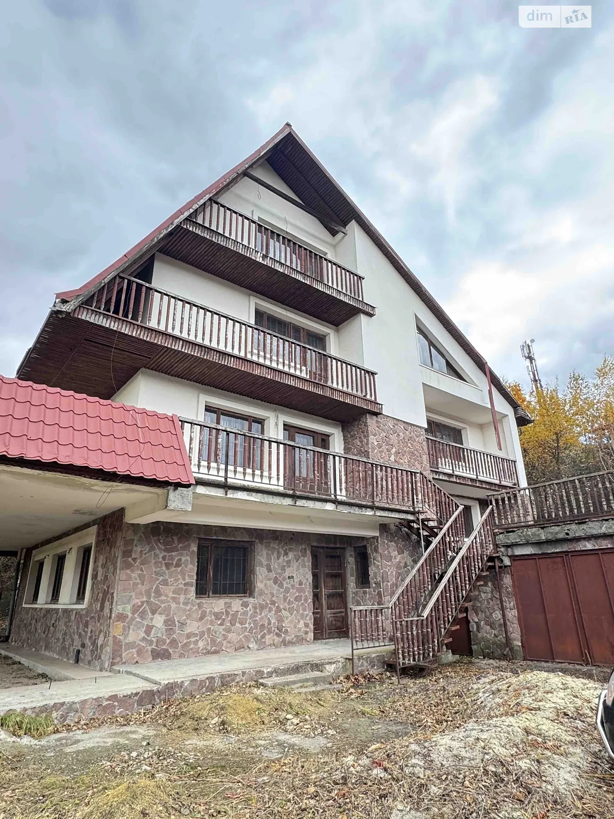 Продается дом на 2 этажа 417 кв. м с бассейном, цена: 120000 $ - фото 1