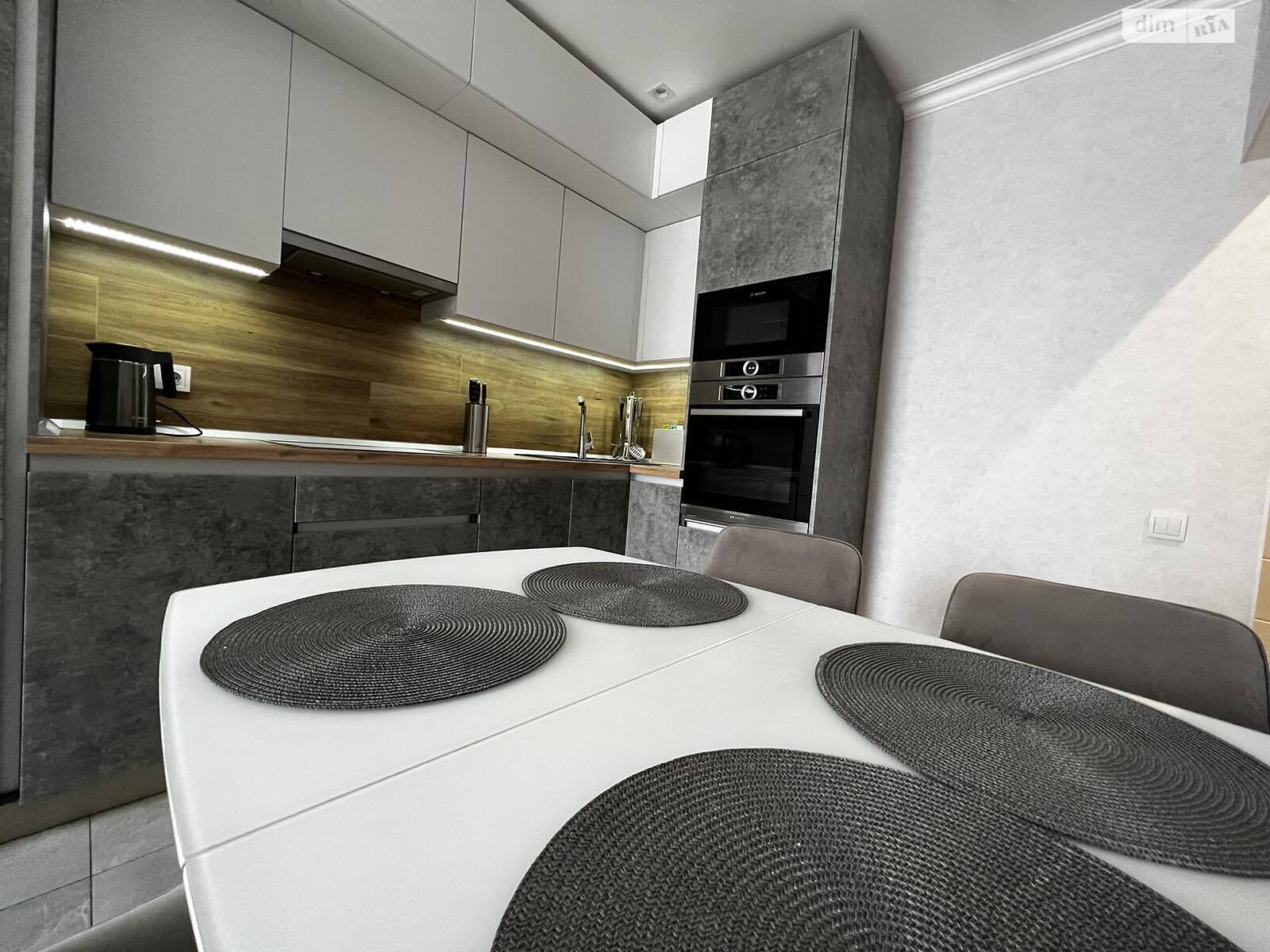 Прев'ю фото 1