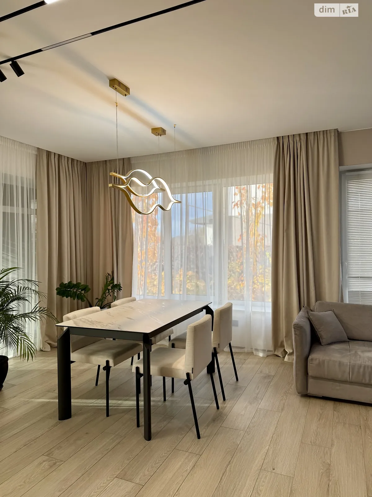 Продается дом на 2 этажа 175.6 кв. м с верандой, цена: 390000 $ - фото 1