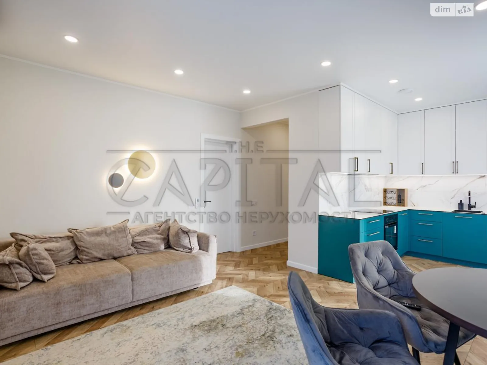 Продается 4-комнатная квартира 112 кв. м в Киеве, ул. Предславинская, 42 - фото 1