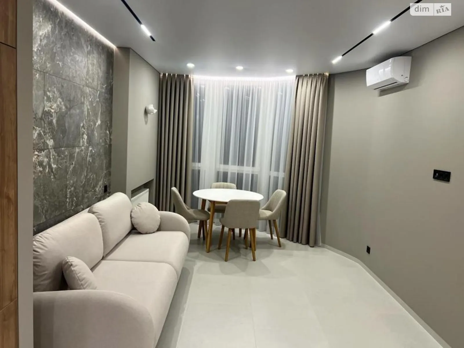 Продается 1-комнатная квартира 37 кв. м в Киеве, цена: 136900 $ - фото 1